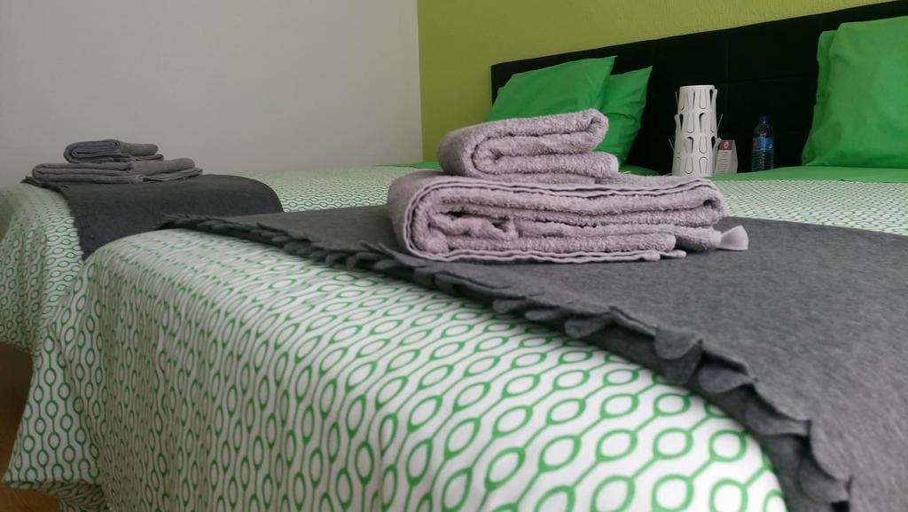 Moon City Center Apartment Porto Bagian luar foto