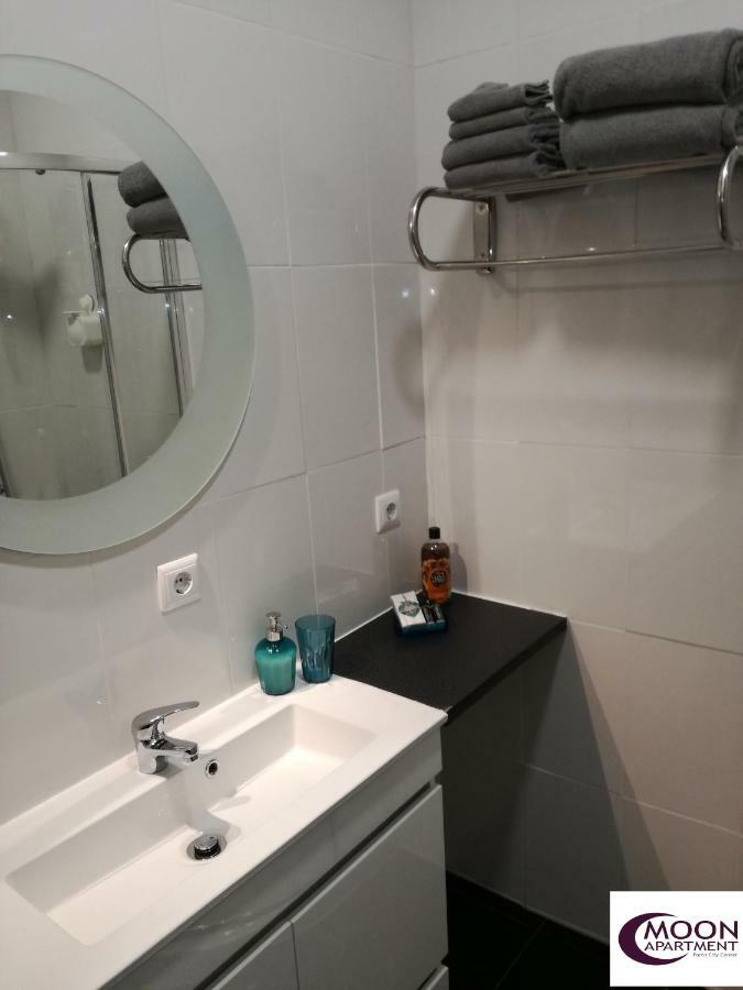 Moon City Center Apartment Porto Bagian luar foto
