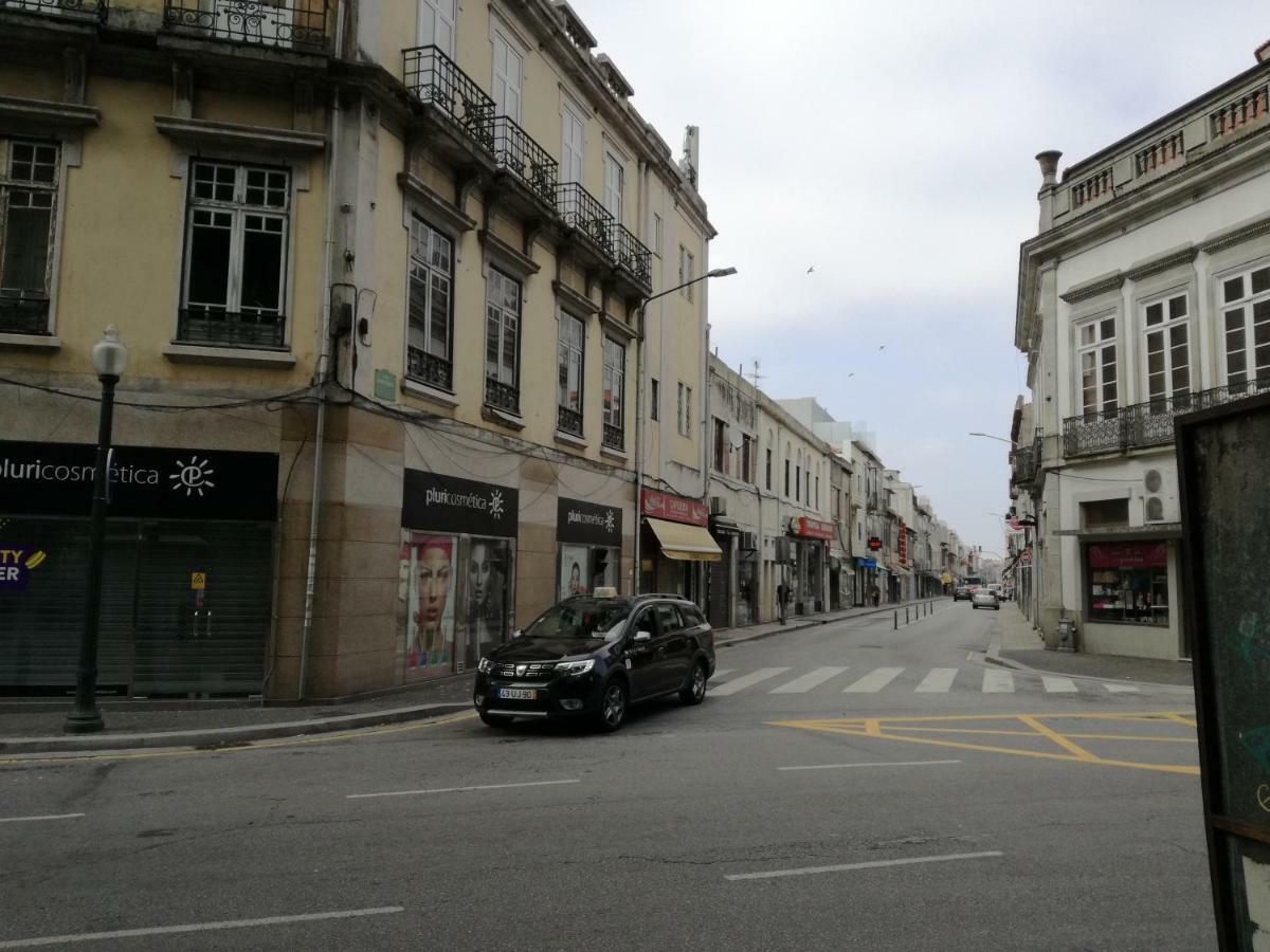 Moon City Center Apartment Porto Bagian luar foto